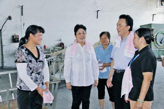 集團領導慰問一線員工